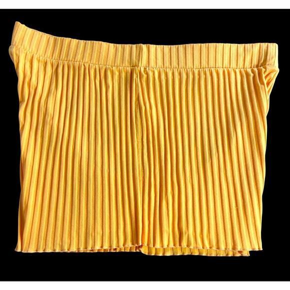 A New Day Stretch Elastic Waist Orange Pleated Ruffle Midi Shorts Size 3X NWT - Picture 6 of 9